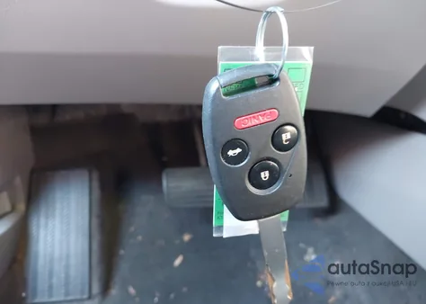 2010 Honda Accord 2.4 Lx-P from USA, damaged, VIN 1HGCP2F47AA012447